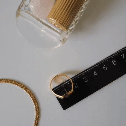 Exploring Ring Settings: From Solitaire to Halo and Beyond
